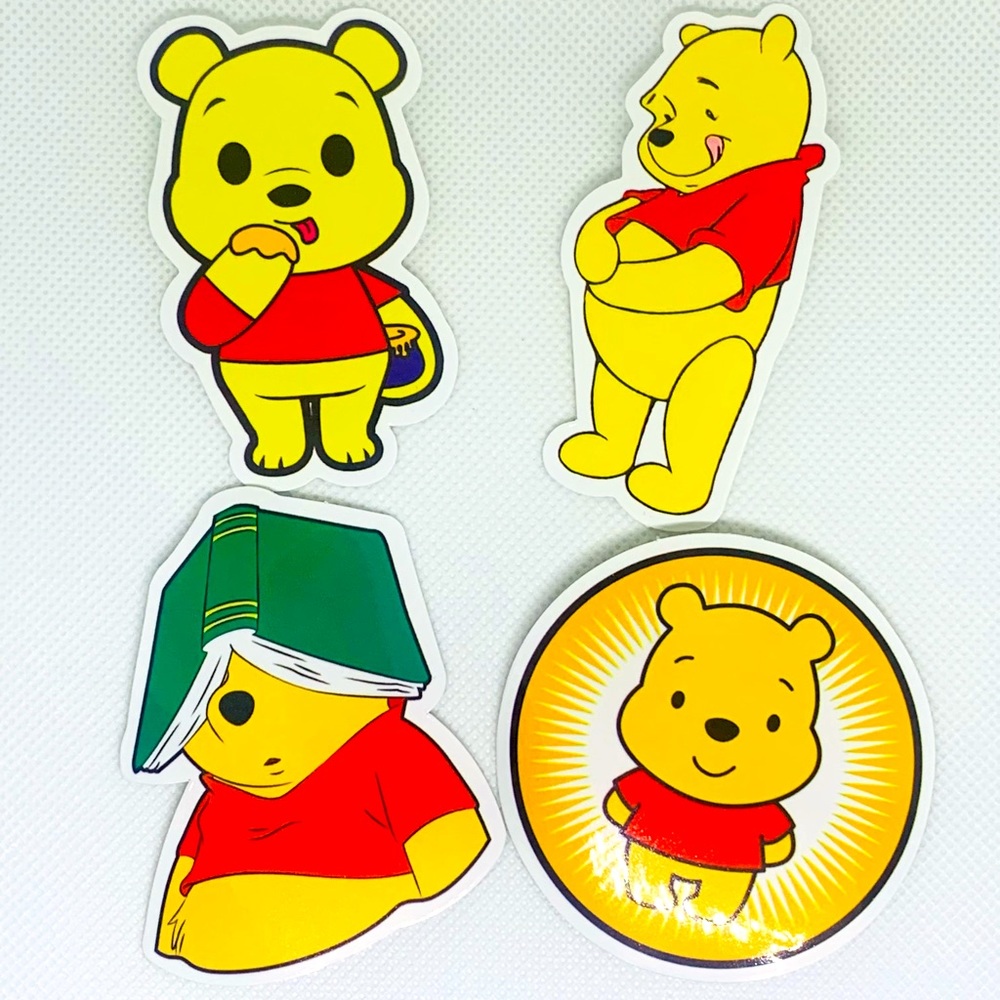 Honey eating Pooh set